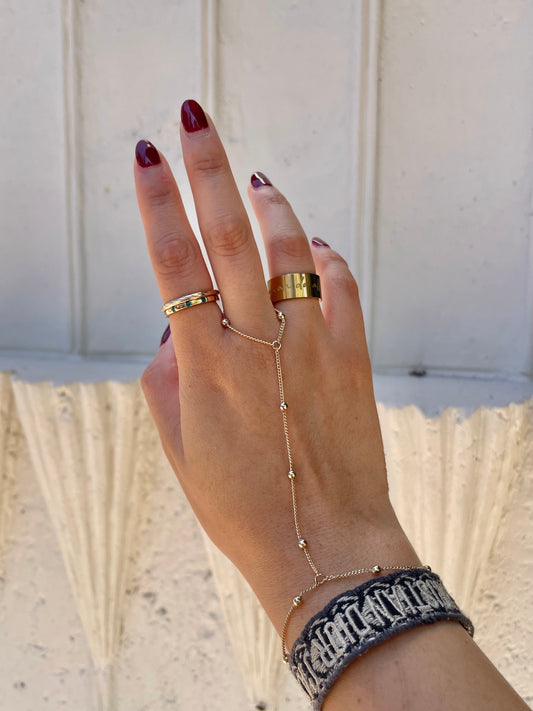 Serene Hand Chain